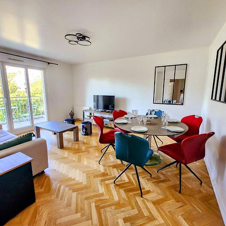 5' Disneyland Cozy Appartment Montévrain Esterno foto